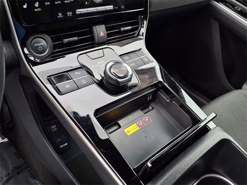 Used 2024 Toyota bZ4X XLE image 21