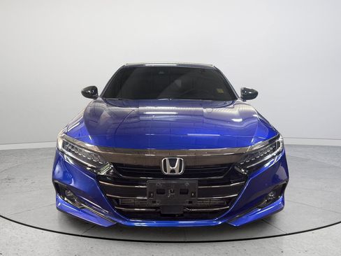 Used 2022 Honda Accord Sport image 3