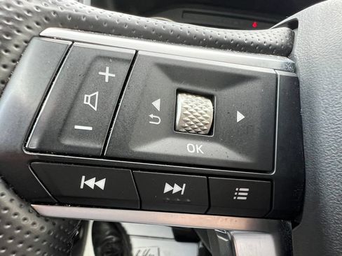 Used 2025 Mitsubishi Outlander SE AWD/4WD image 44