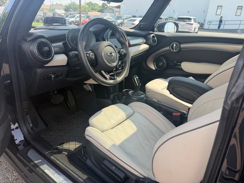 Used 2021 MINI Cooper S FWD image 5
