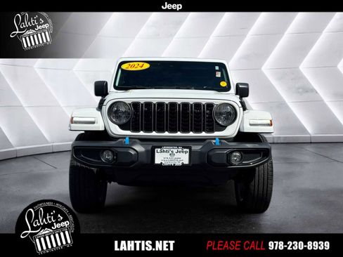 Used 2024 Jeep Wrangler Sport S w/ Convenience Group image 2