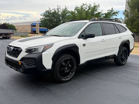 Used 2024 Subaru Outback Wilderness AWD/4WD image 6