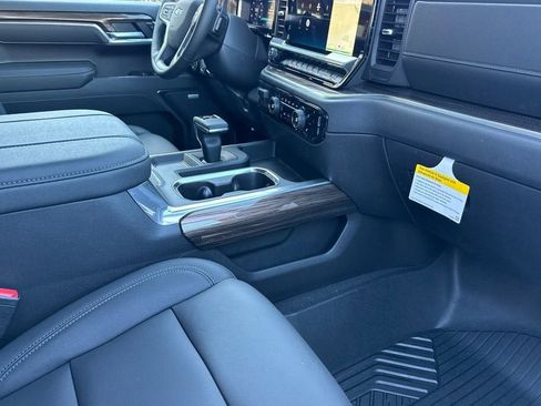 New 2026 Chevrolet Silverado 1500 LT Trail Boss w/ LT Trail Boss Premium Package AWD/4WD image 15