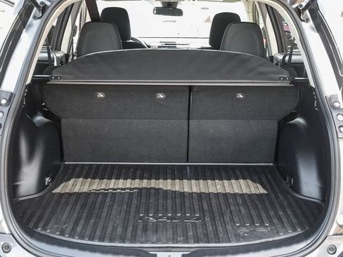 Used 2018 Toyota RAV4 LE w/ All Weather Liner Package FWD image 29