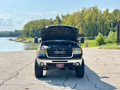 Used 2009 GMC Sierra 2500 SLT w/ Entertainment Package AWD/4WD image 20