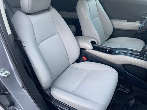 Used 2021 Honda HR-V EX image 19