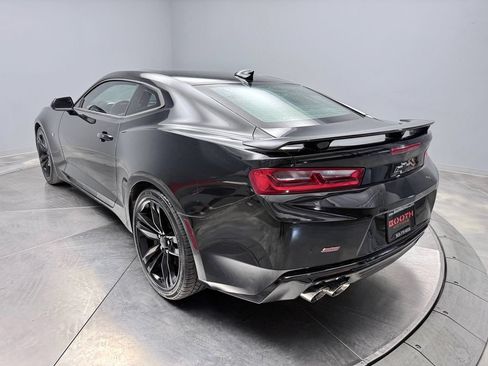 Used 2016 Chevrolet Camaro SS RWD image 7