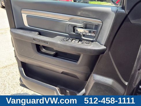 Used 2024 RAM 1500 Classic SLT AWD/4WD image 29