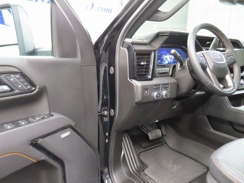 Used 2025 GMC Sierra 3500 AT4 image 60