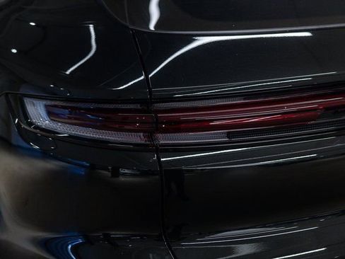 New 2026 Porsche Cayenne image 22