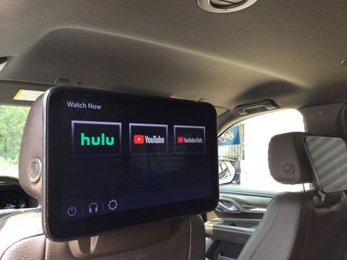 Used 2023 GMC Yukon XL Denali w/ LPO, Floor Liner Package AWD/4WD image 11
