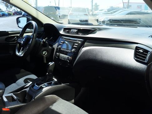 Used 2018 Nissan Rogue Sport S w/ S Appearance Package image 35