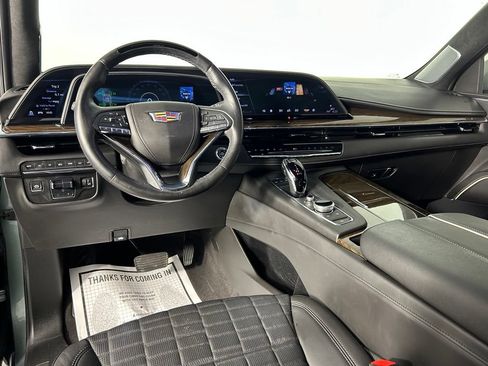 Used 2024 Cadillac Escalade Sport Platinum AWD/4WD image 22