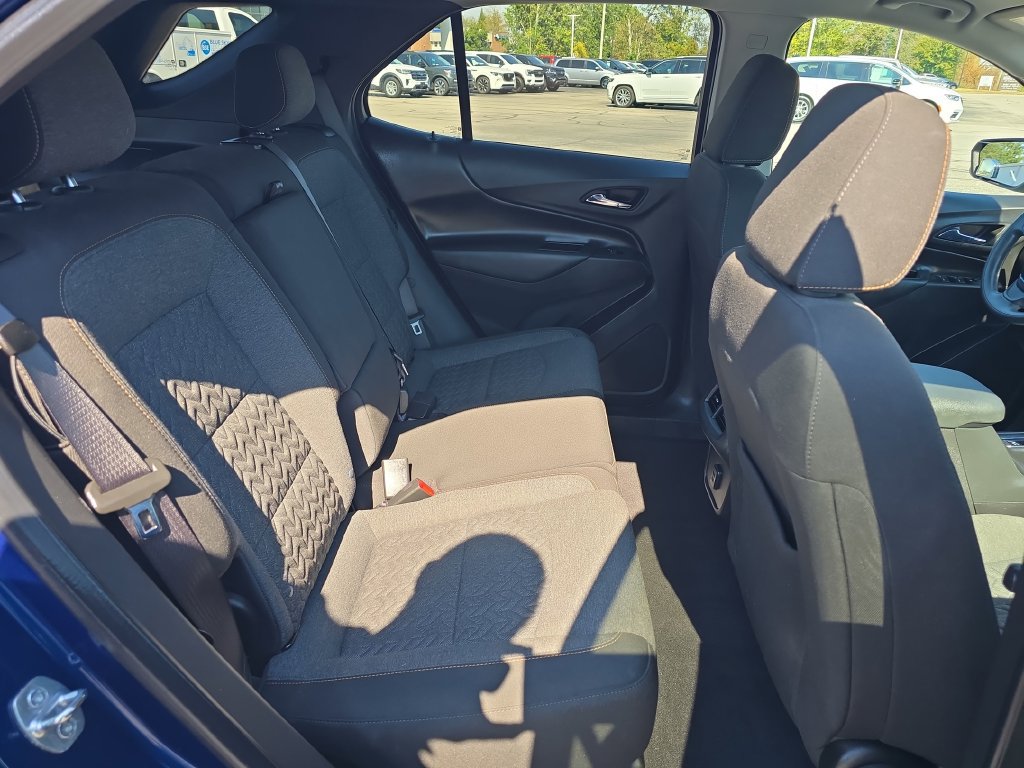Used 2022 Chevrolet Equinox LT FWD image 15