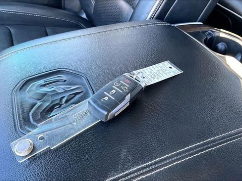 Used 2022 RAM 1500 Laramie image 33
