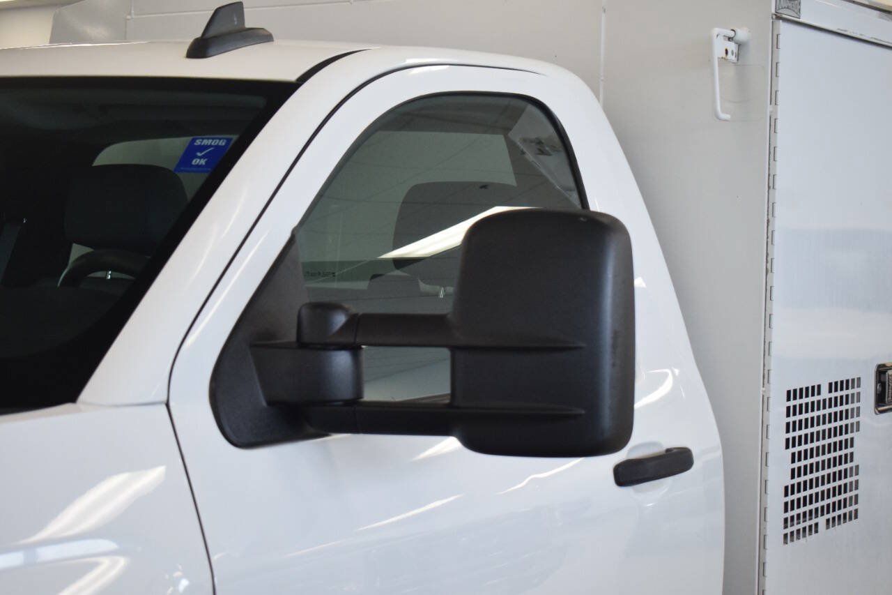 Used 2016 Chevrolet Silverado 3500 W/T RWD image 8
