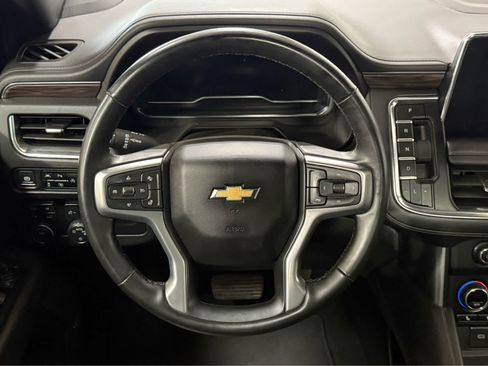 Used 2024 Chevrolet Suburban LT w/ LT Signature Plus Package AWD/4WD image 17