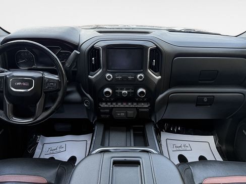 Used 2020 GMC Sierra 1500 AT4 w/ AT4 Premium Package AWD/4WD image 17