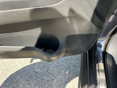 Used 2013 Nissan Sentra SR w/ Driver Pkg image 32