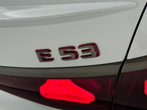 New 2026 Mercedes-Benz E 53 AMG e 4MATIC Sedan image 8