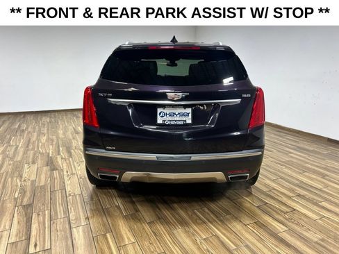 Used 2018 Cadillac XT5 Platinum AWD/4WD image 10