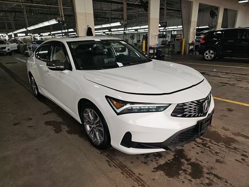 Used 2025 Acura Integra FWD image 3