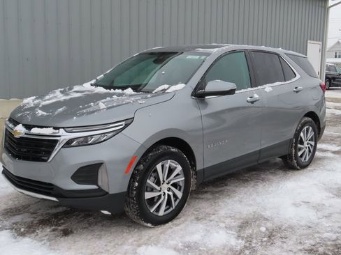Used 2023 Chevrolet Equinox LT image 6