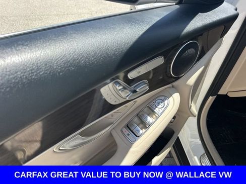 Used 2021 Mercedes-Benz GLC 300 image 19