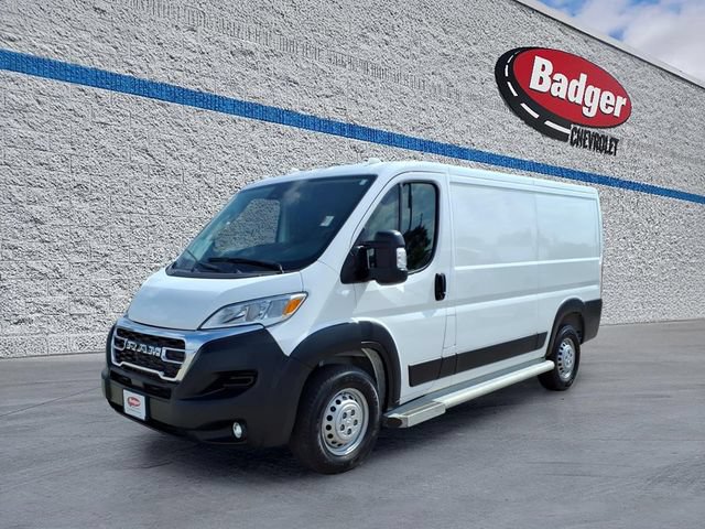 Used 2025 RAM ProMaster 2500 w/ U-Haul Equipment Group FWD image 1