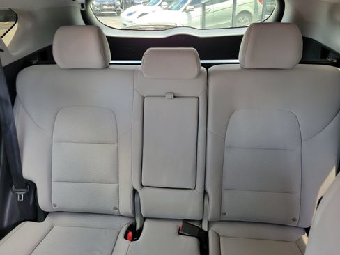 Used 2020 Hyundai Tucson SEL w/ Cargo Package FWD image 11