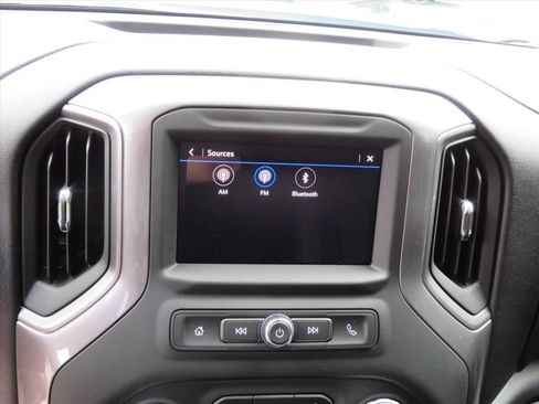 Used 2026 GMC Sierra 1500 Pro w/ Pro Value Package image 21