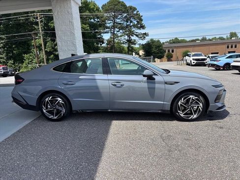 New 2026 Hyundai Sonata SEL FWD image 20