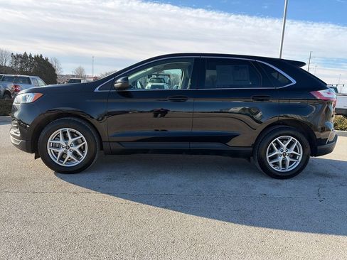 Used 2024 Ford Edge SEL w/ Convenience Package AWD/4WD image 4