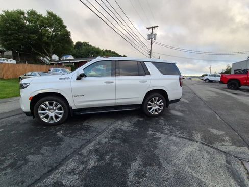 Used 2021 Chevrolet Tahoe High Country AWD/4WD image 4