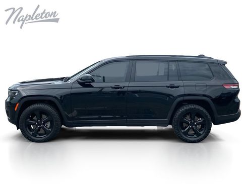 Used 2023 Jeep Grand Cherokee L Laredo AWD/4WD image 2