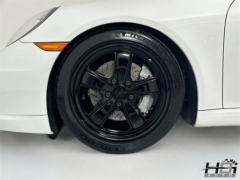 Used 2013 Porsche 911 Carrera S image 18