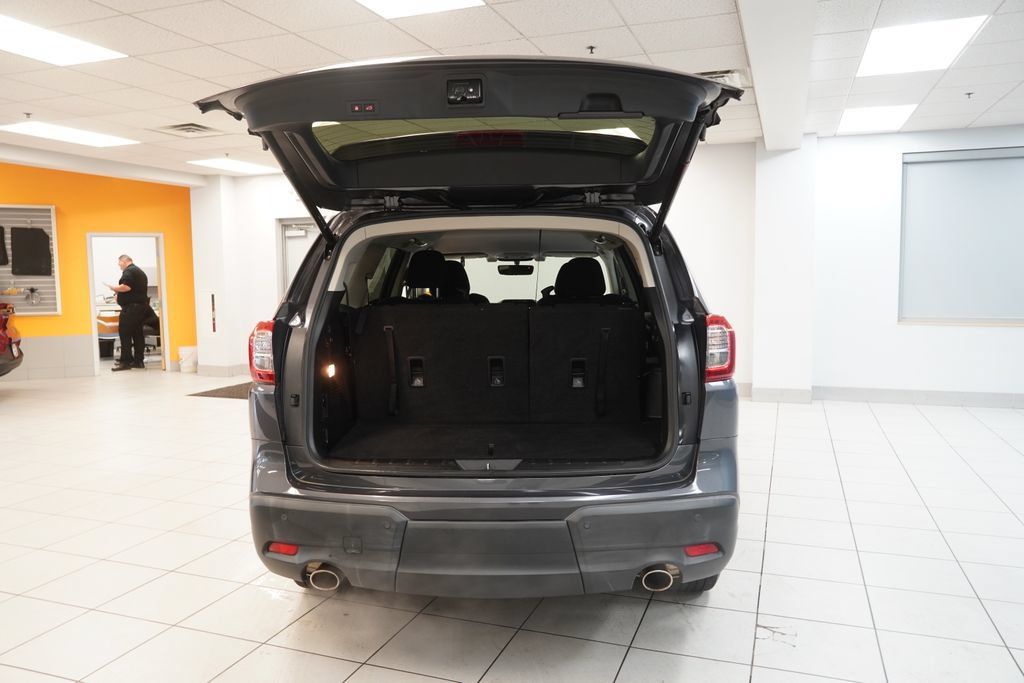 Used 2020 Subaru Ascent Premium w/ Convenience Package AWD/4WD image 9