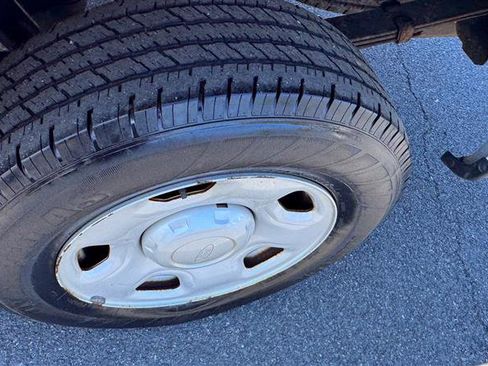 Used 2005 Ford F150 STX image 30