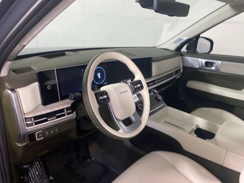 Used 2025 Hyundai Santa Fe Calligraphy AWD/4WD image 12