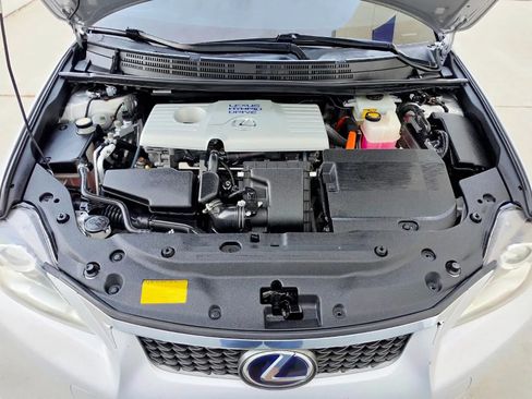Used 2012 Lexus CT 200h Premium w/ F Sport Special Edition FWD image 17