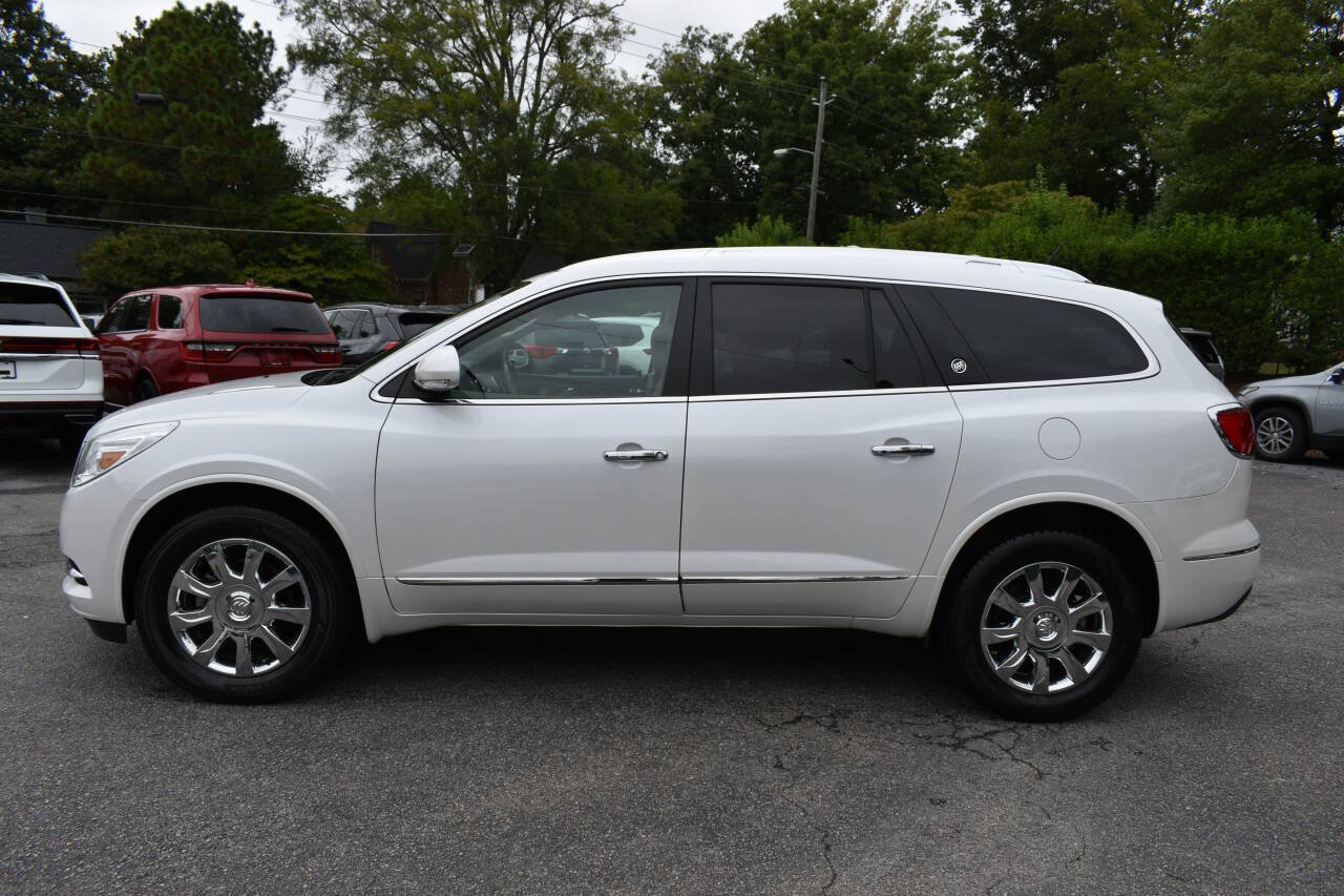 Used 2017 Buick Enclave Leather FWD image 4
