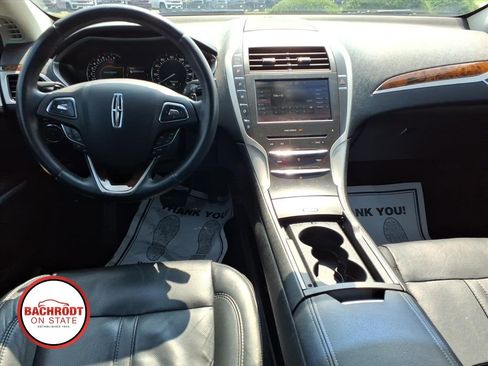 Used 2016 Lincoln MKZ w/ Equipment Group 300A Reserve FWD image 9