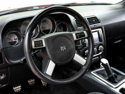Used 2009 Dodge Challenger SRT8 w/ SRT Option Group II RWD image 18