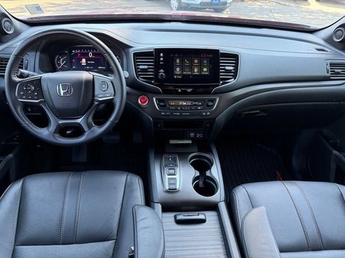 Used 2023 Honda Passport TrailSport image 27