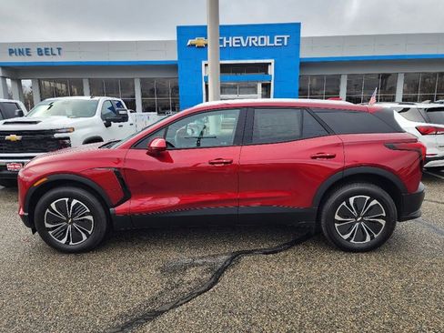 New 2025 Chevrolet Blazer EV LT w/ Super Cruise Package image 9