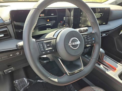 New 2026 Nissan Kicks SR FWD image 12