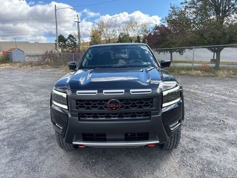 New 2026 Nissan Frontier PRO-4X w/ Pro-4x Convenience Package image 2