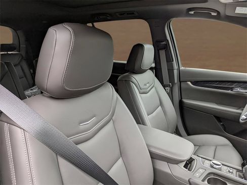 New 2025 Cadillac XT6 Premium Luxury w/ Technology Package image 15