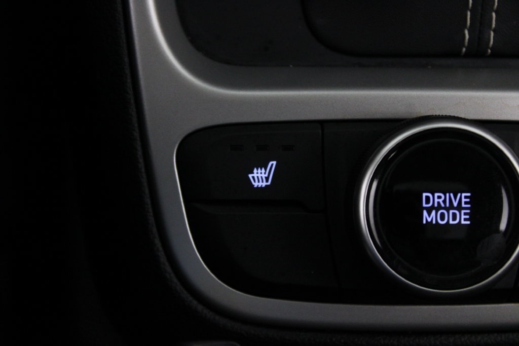 Certified 2026 Hyundai Venue SEL FWD image 27