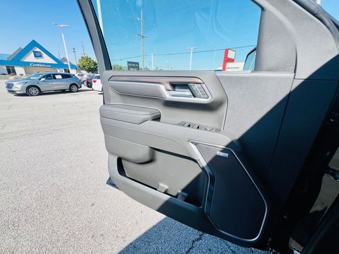 New 2026 GMC Sierra 1500 SLT w/ SLT Premium Package image 15